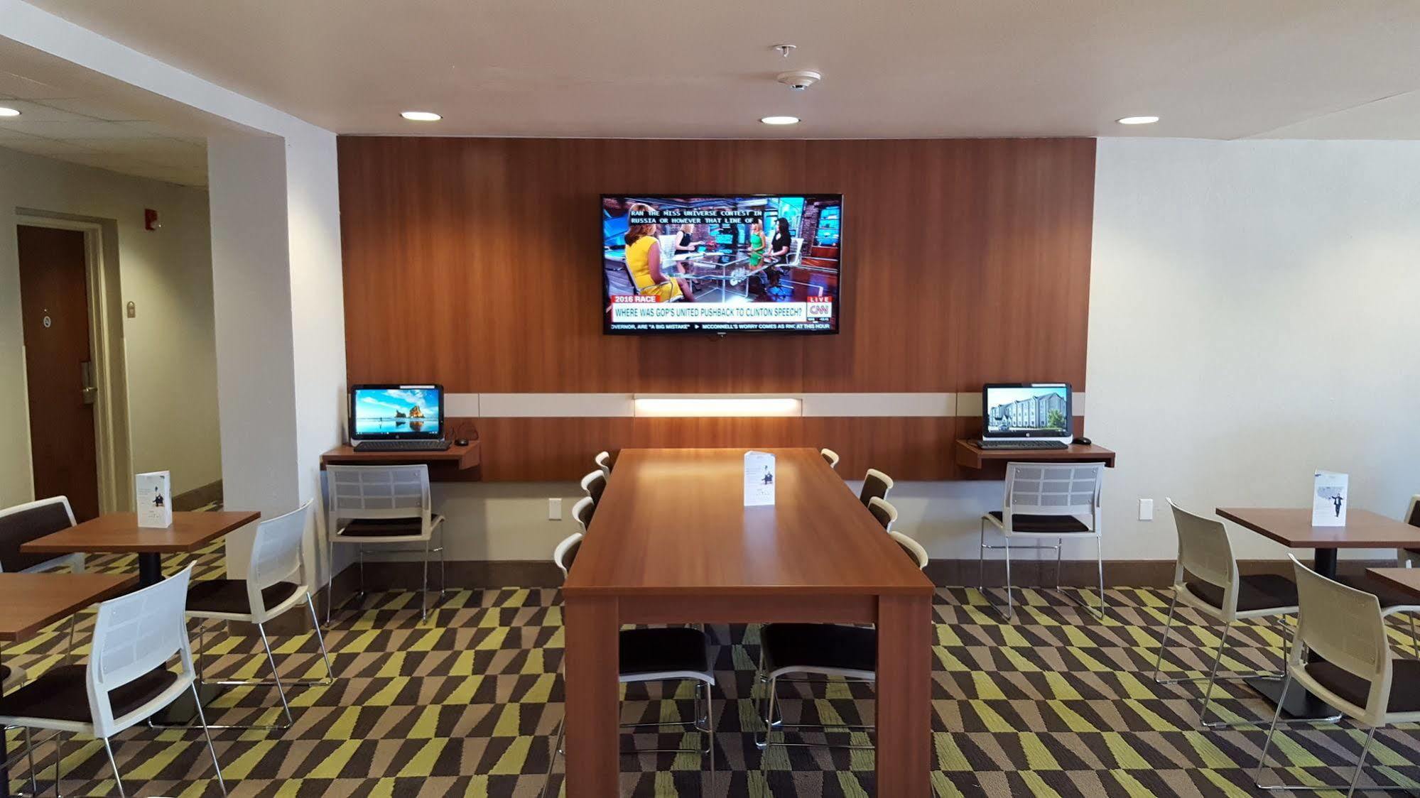 Microtel Inn & Suites By Wyndham Bellevue Kültér fotó